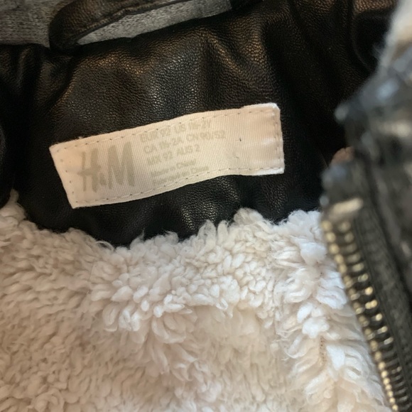 H&M Faux Leather Biker Jacket size 1 1/2 to 2 year - Picture 7 of 14